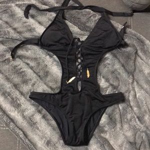 Black monokini